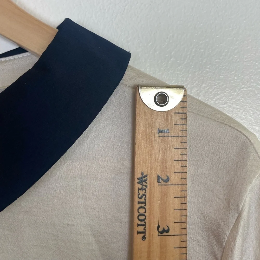 Zara Basic Women's Satin Top L Cream Nerd Preppy Mother Pearl Button Long Sleeve